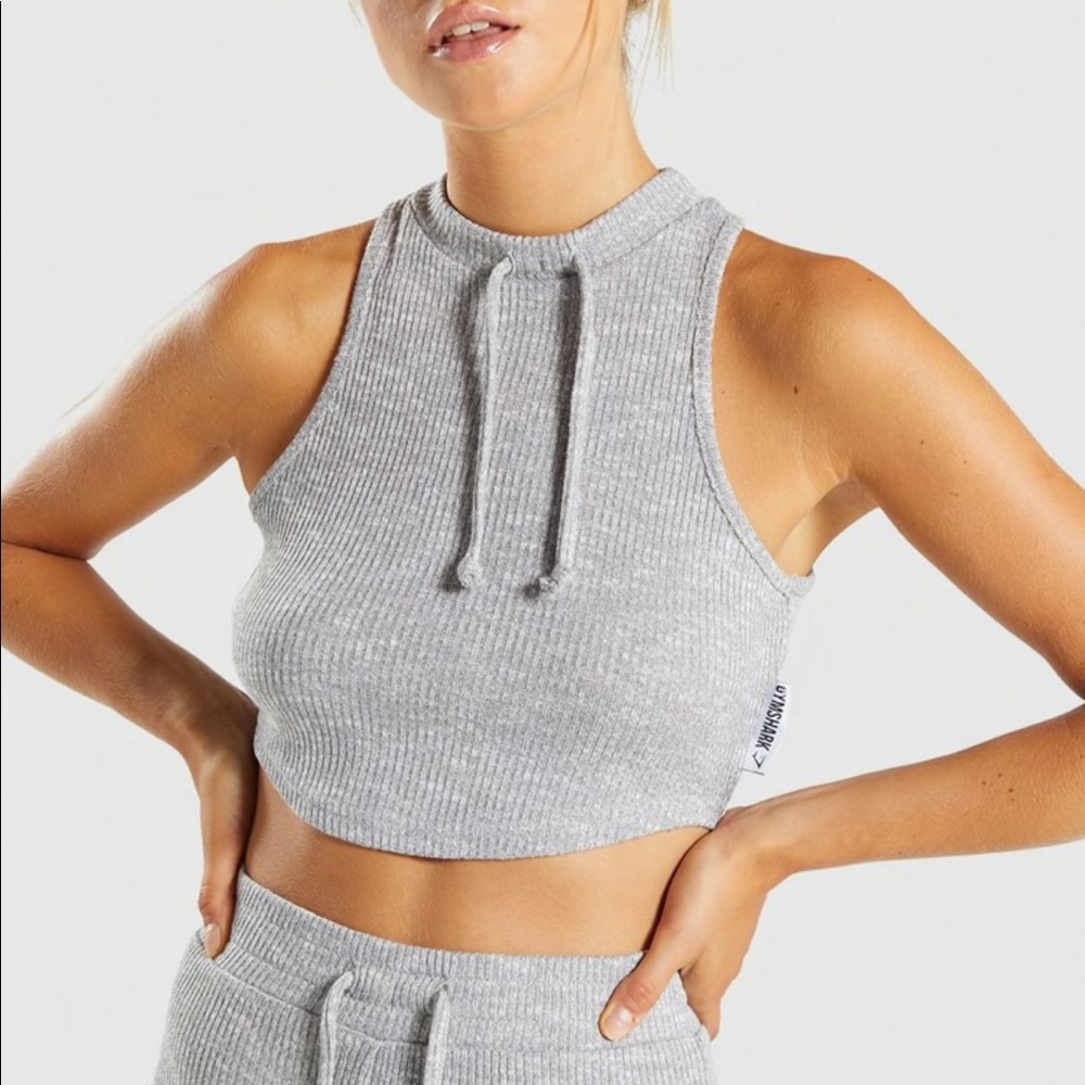 GYMSHARK SLOUNGE CROP TOP